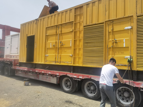 来凤除了负载情况和发动机维护,还有哪些因素会影响 200kw 柴油发电机的油耗?